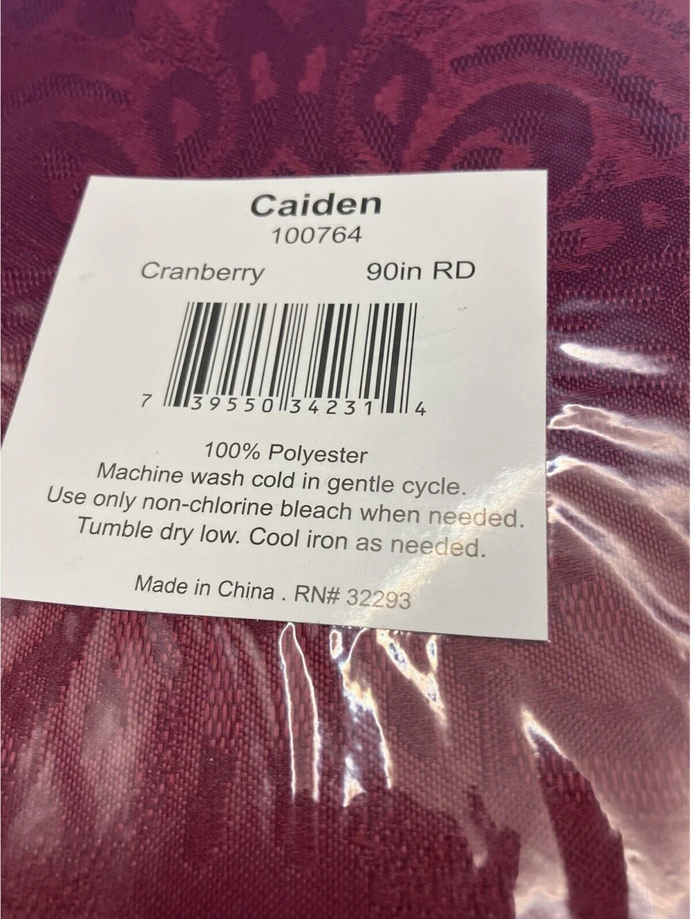 NEW Caiden Red Round Tablecloth 90” Beautiful Paisley Pattern